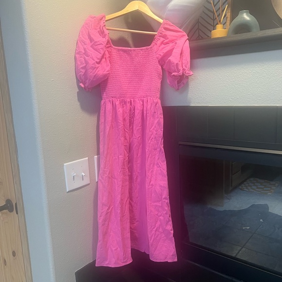 hot pink midi dress - Picture 2 of 2